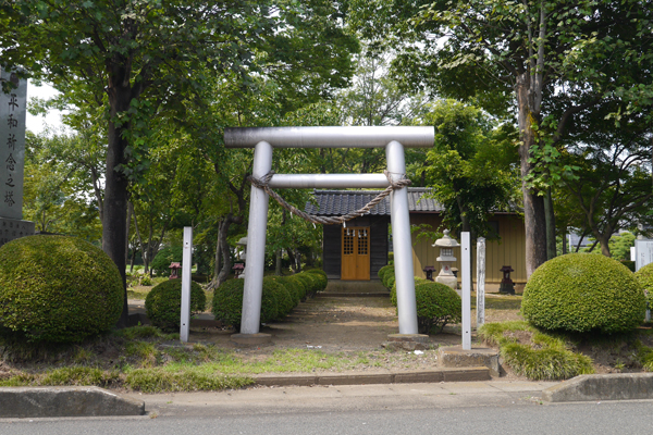 『外塚羽黒神社』の画像