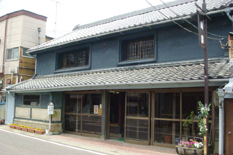 小西金物店の紹介